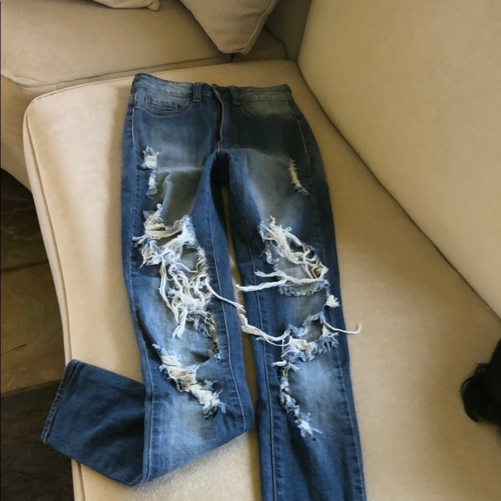 Super ripped jeans